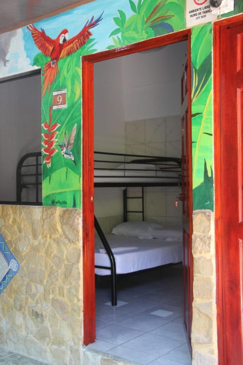 Costa Linda Art Hostel Manuel Antonio Dış mekan fotoğraf